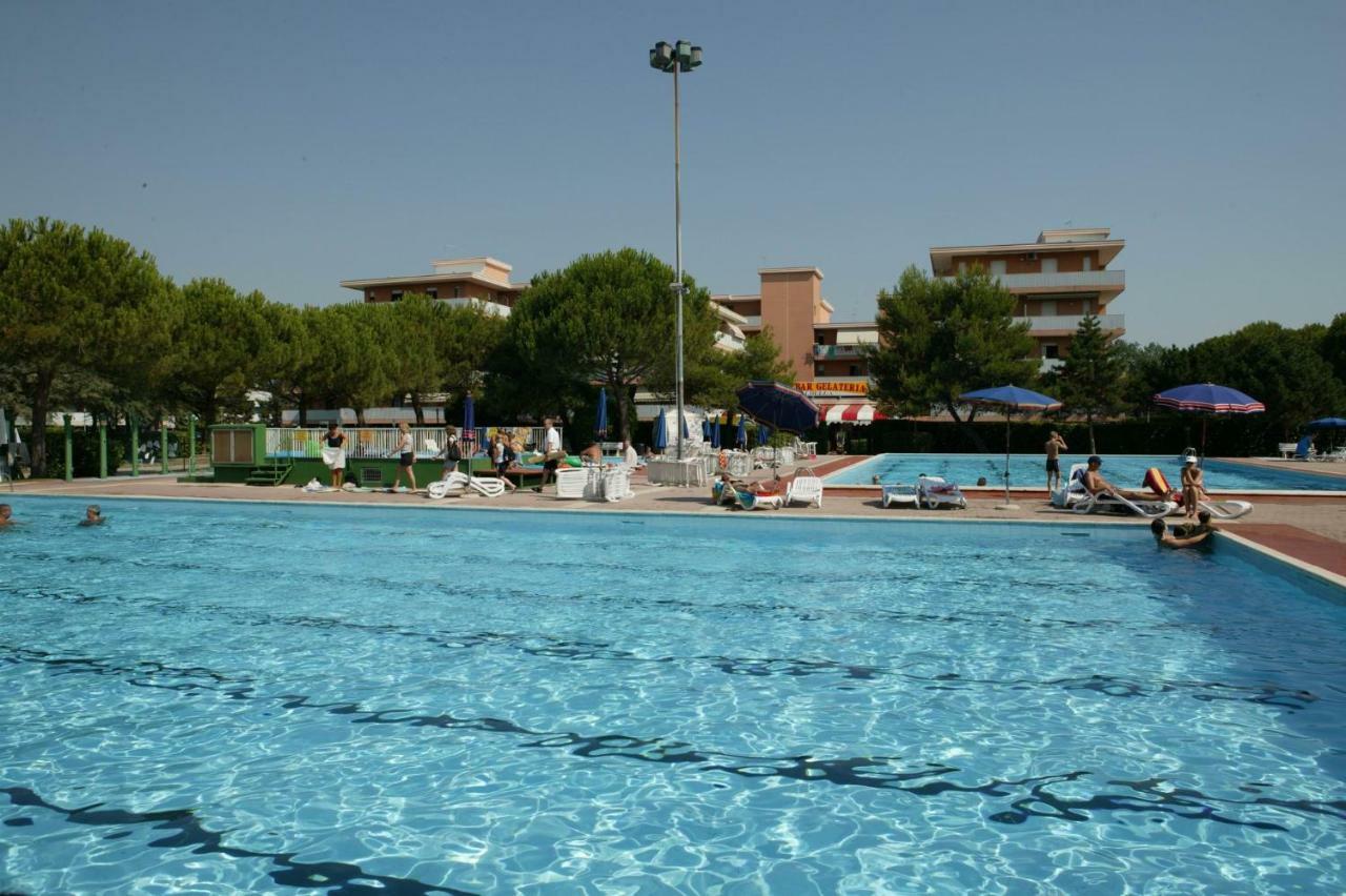 Valbella - Geturhotels * Bibione